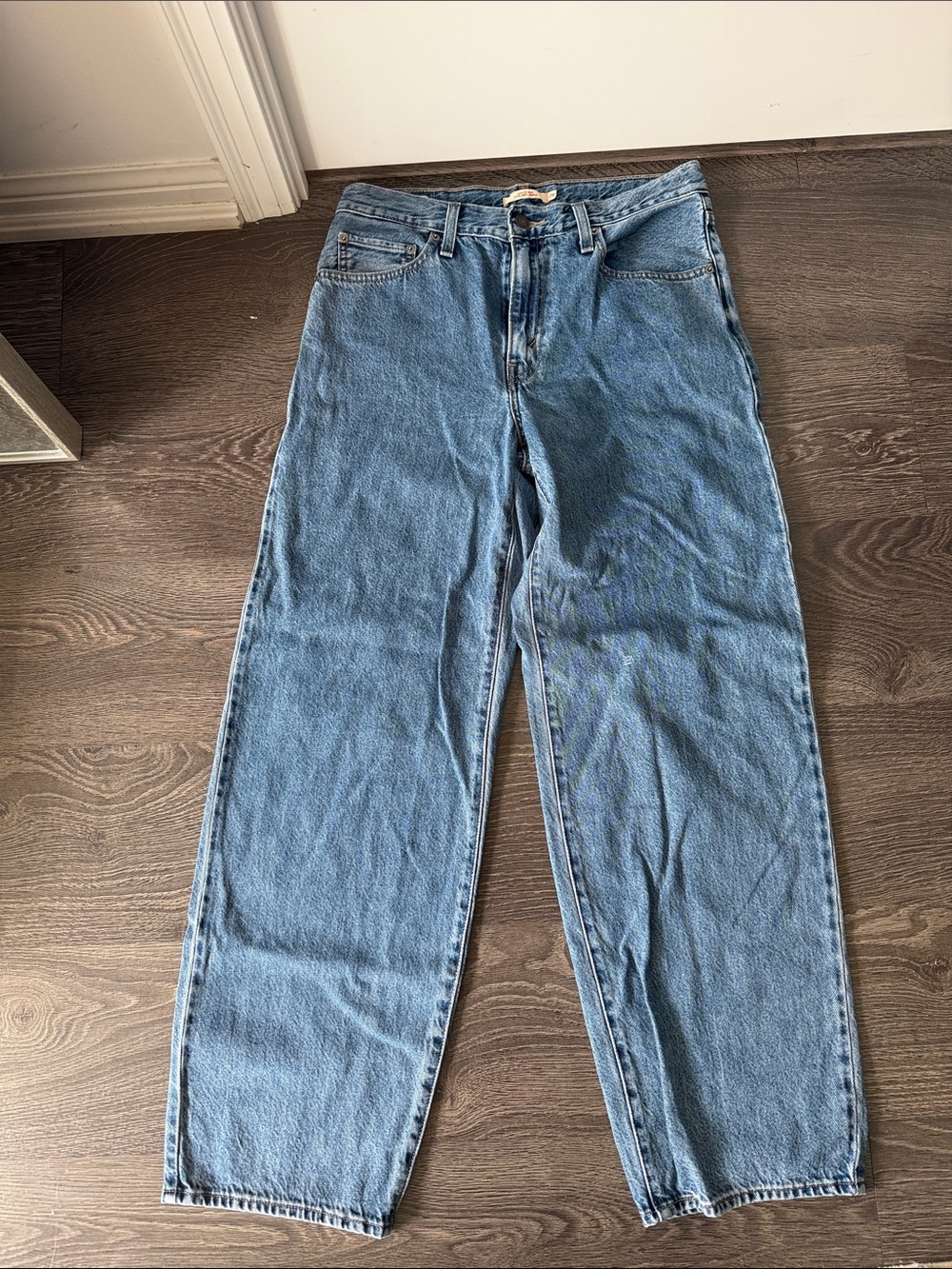 Levi’s Baggy Dad Jean